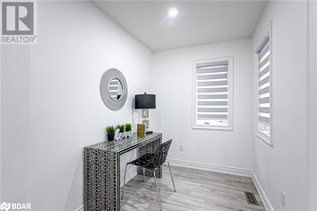 13 Auburn Court, Barrie, Ontario  L4N 6G9 - Photo 20 - 40685249