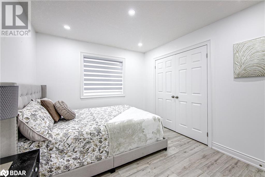 13 Auburn Court, Barrie, Ontario  L4N 6G9 - Photo 25 - 40685249