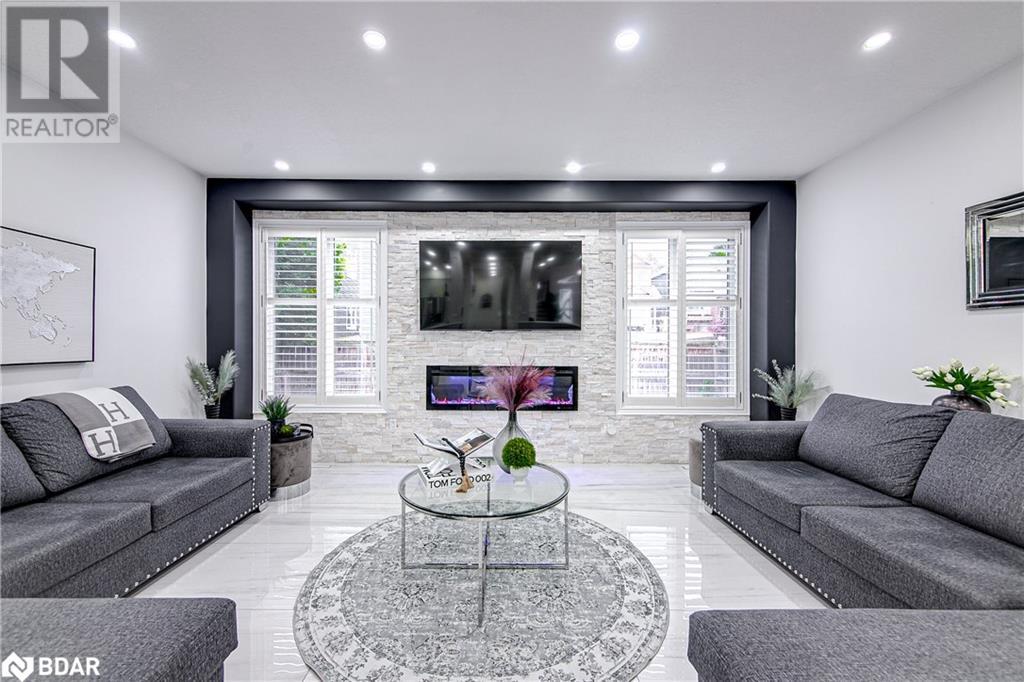 13 Auburn Court, Barrie, Ontario  L4N 6G9 - Photo 7 - 40685249