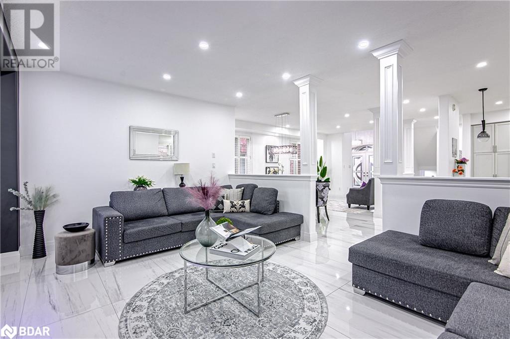 13 Auburn Court, Barrie, Ontario  L4N 6G9 - Photo 8 - 40685249