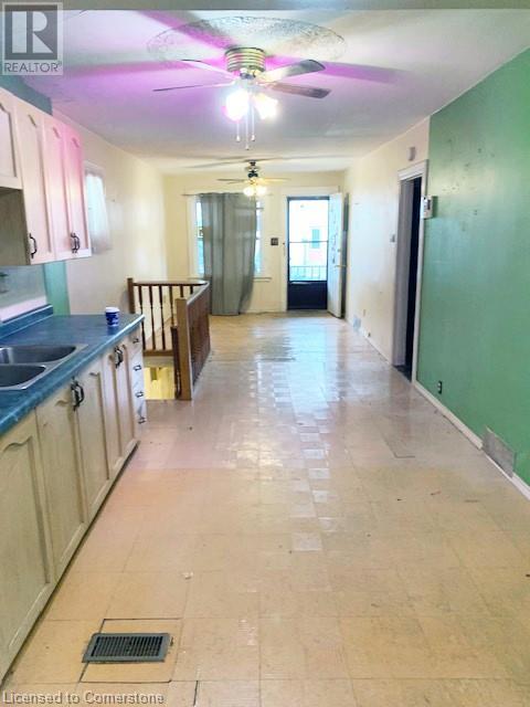 1256 Cannon Street E, Hamilton, Ontario  L8H 1V3 - Photo 5 - 40685139