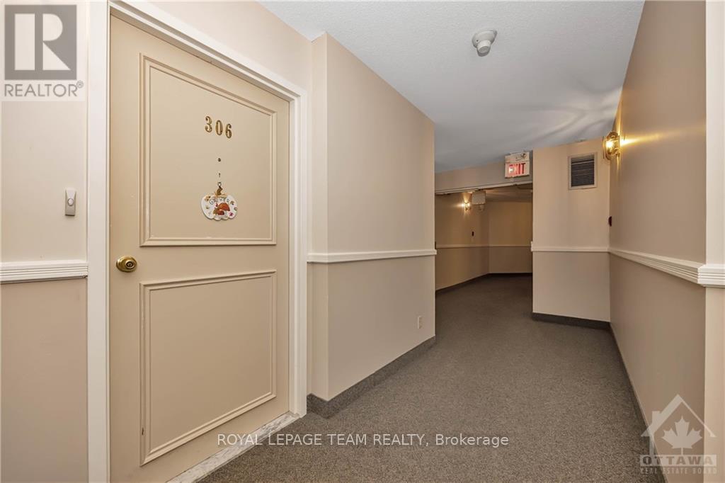306 - 10 Armstrong Drive, Smiths Falls, Ontario  K7A 5H8 - Photo 4 - X10418805