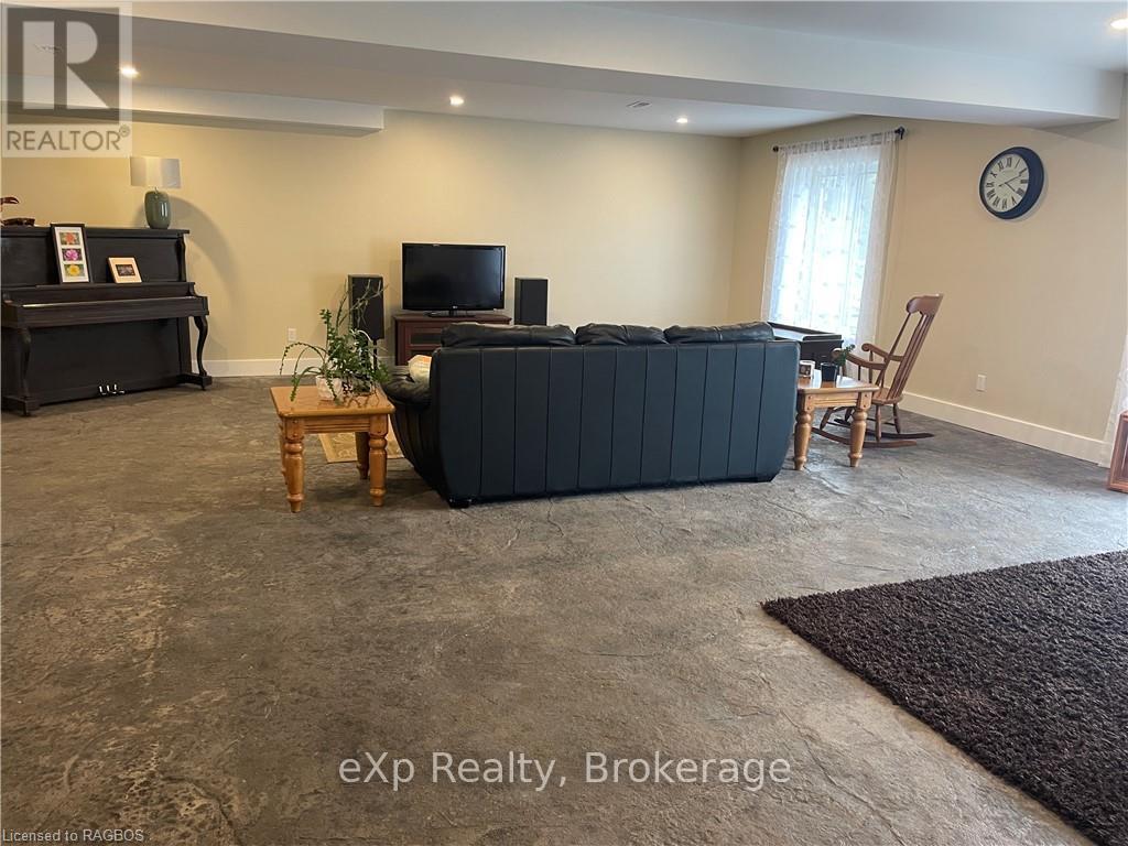 173740 Mulock Road, West Grey, Ontario  N4N 3B9 - Photo 30 - X10846714