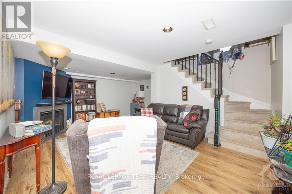 4352 WILDMINT SQUARE Ottawa