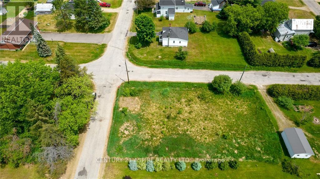 21 Boland Street, Killaloe, Ontario  K0J 2A0 - Photo 8 - X10419410