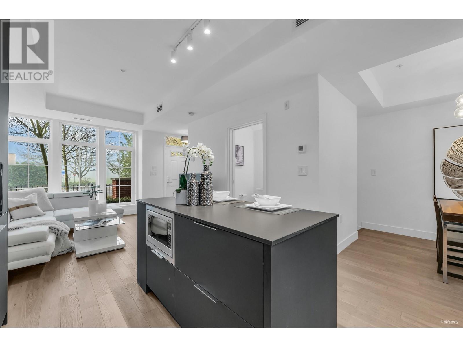118 2070 Curling Road, North Vancouver, British Columbia  V7P 0C9 - Photo 10 - R2950458