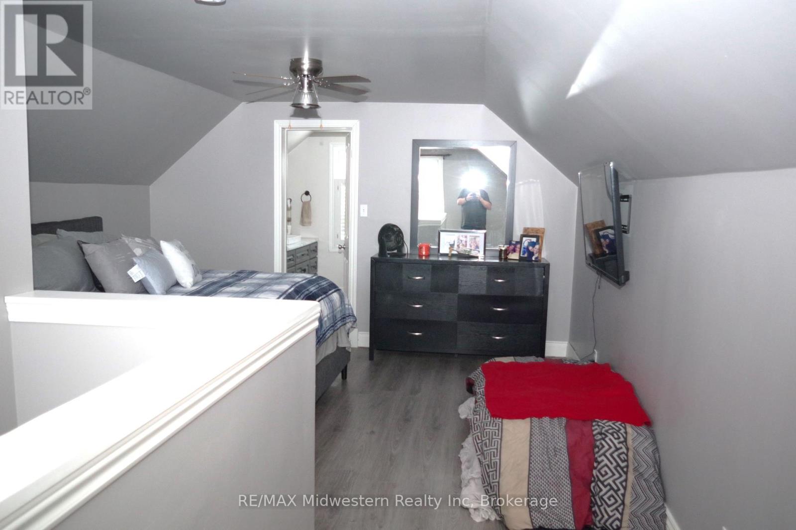 575 Barber Avenue N, North Perth, Ontario  N4W 1S4 - Photo 17 - X11892590