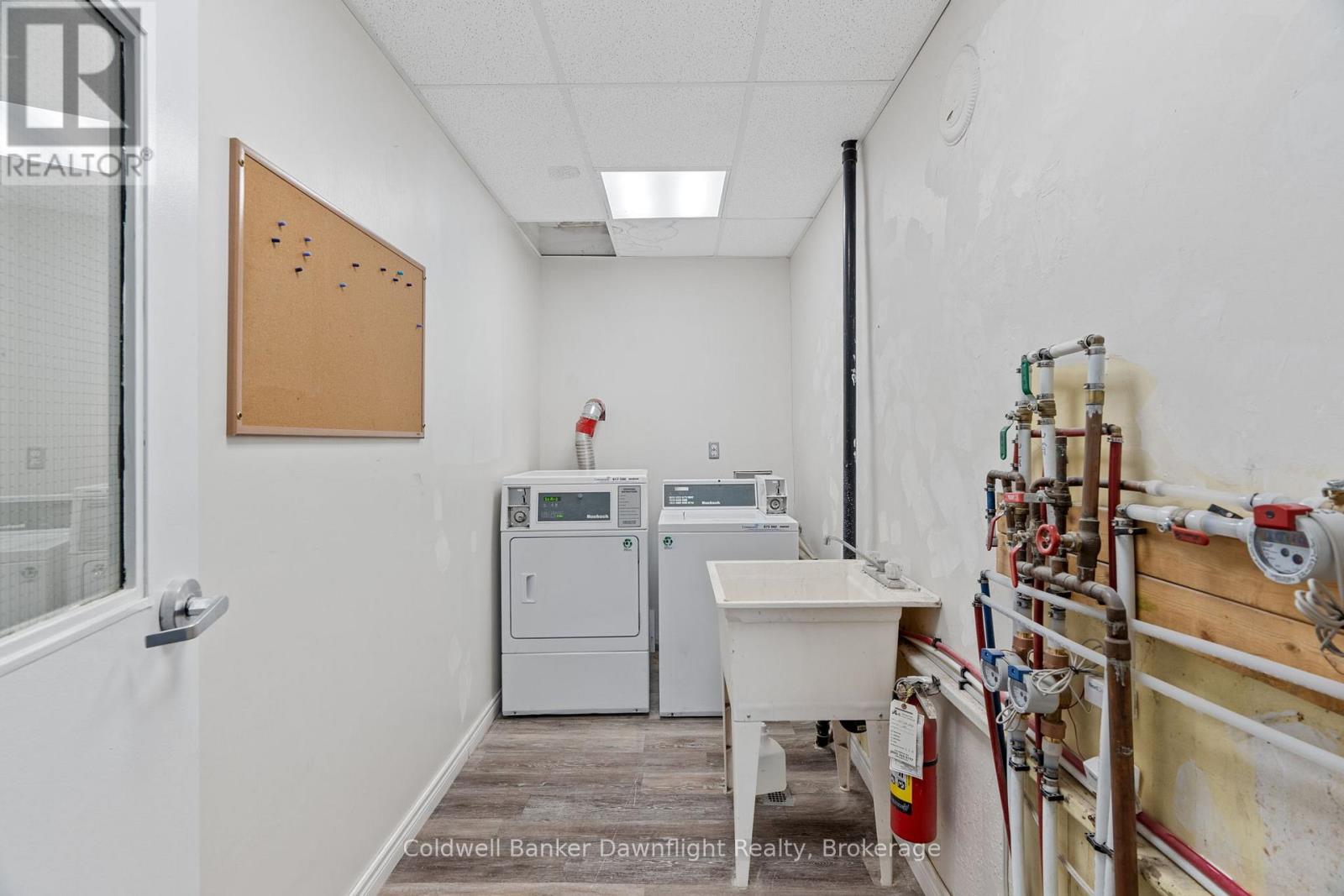203 - 441 Main Street, South Huron, Ontario  N0M 1S2 - Photo 3 - X11883026