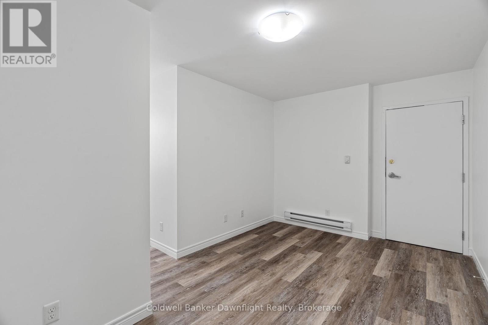 203 - 441 Main Street, South Huron, Ontario  N0M 1S2 - Photo 6 - X11883026