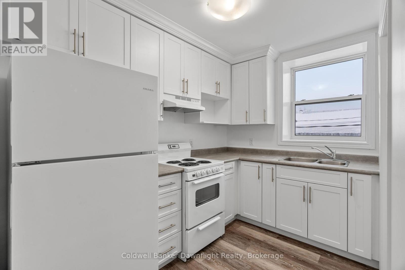203 - 441 Main Street, South Huron, Ontario  N0M 1S2 - Photo 7 - X11883026