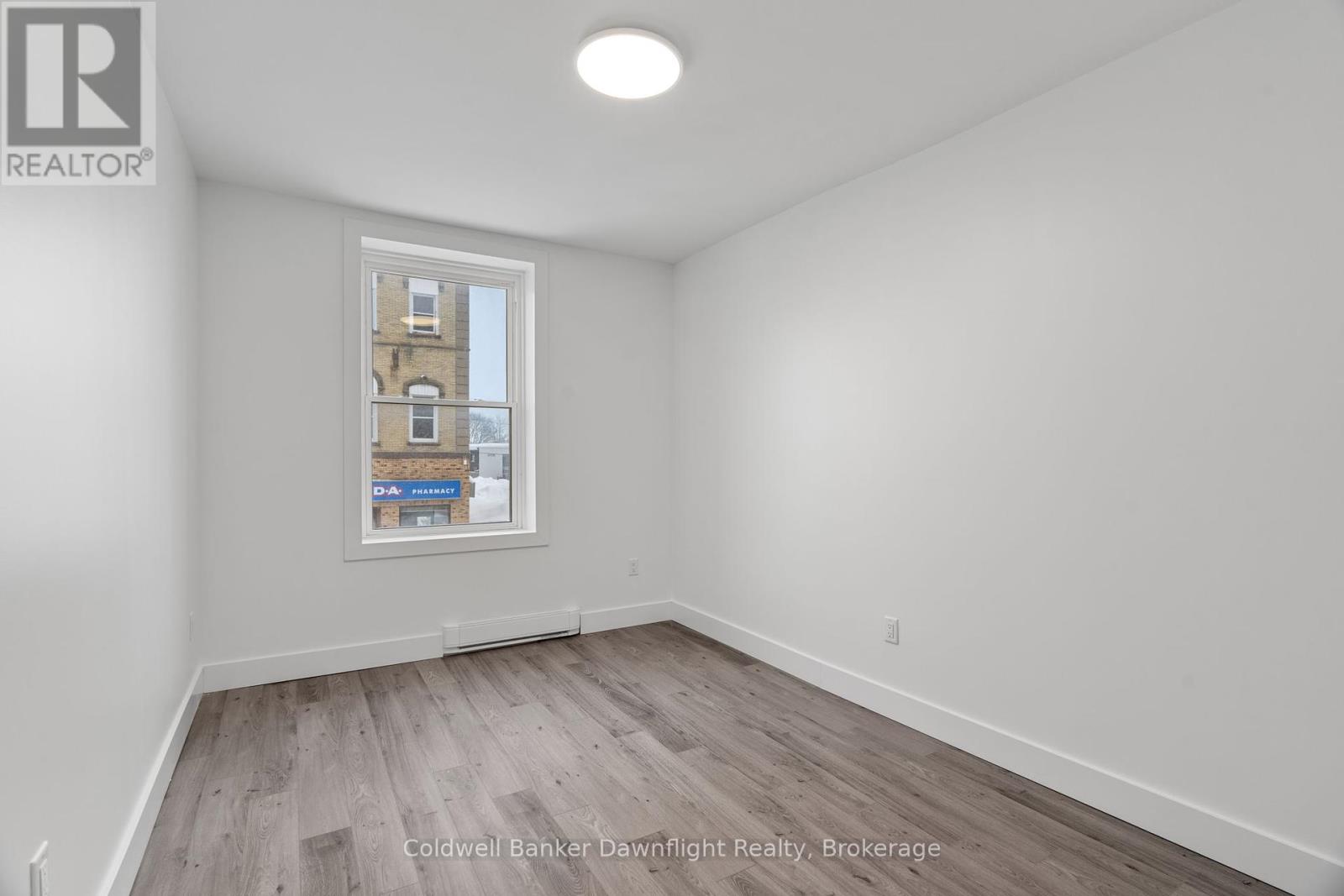 302 - 441 Main Street, South Huron, Ontario  N0M 1S2 - Photo 14 - X11883027