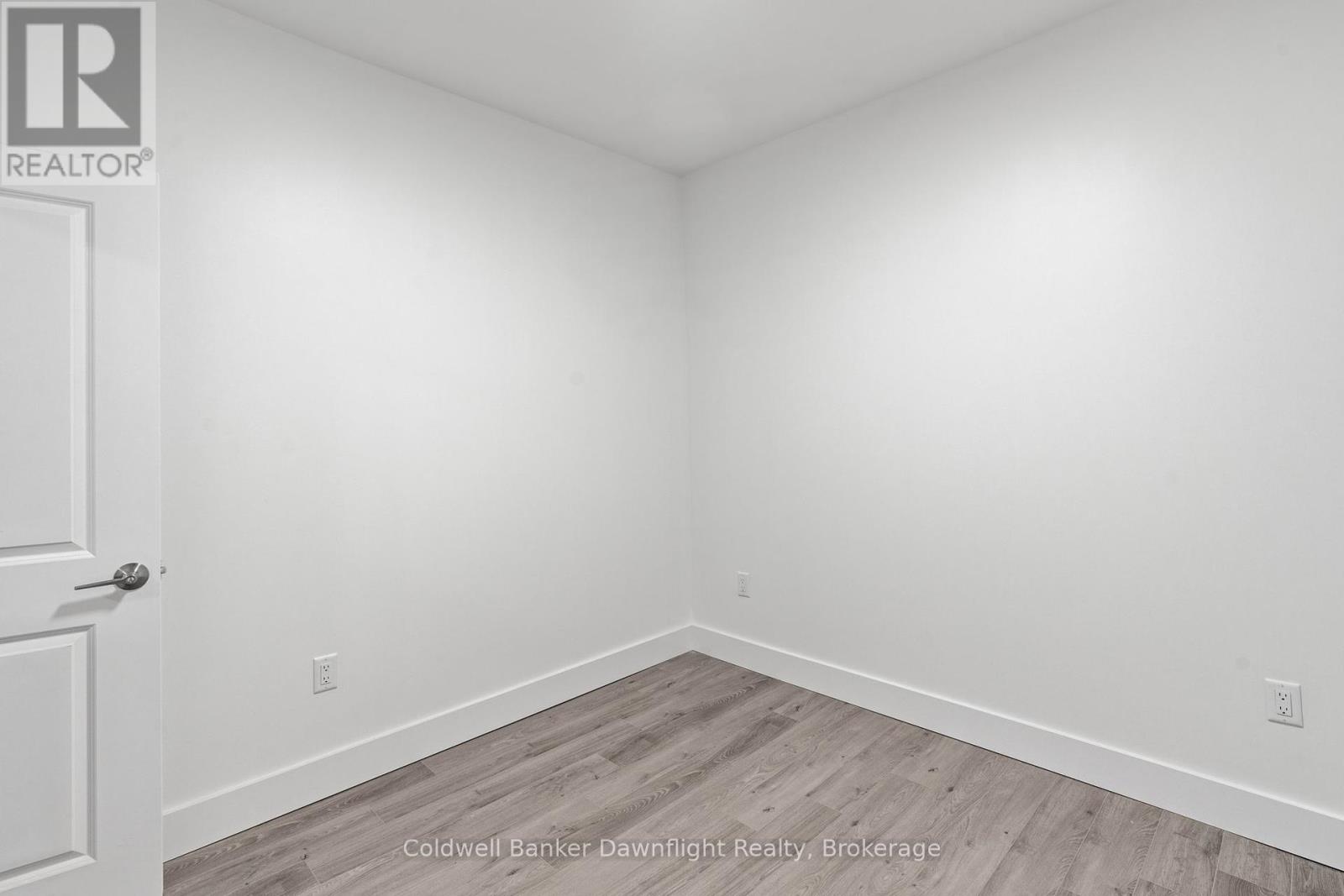 302 - 441 Main Street, South Huron, Ontario  N0M 1S2 - Photo 18 - X11883027