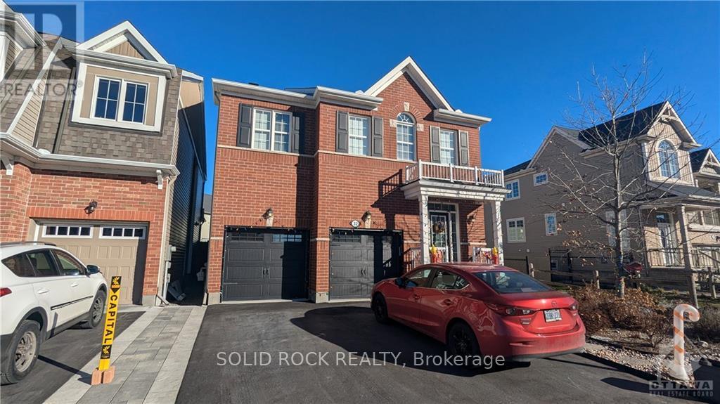 32 SOLARIS DRIVE Ottawa