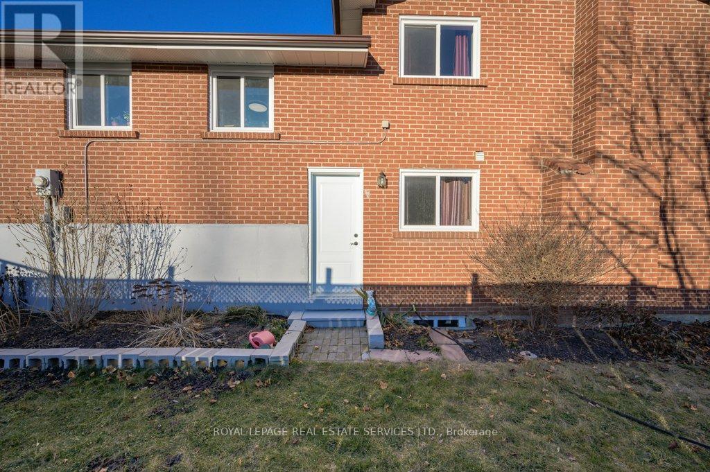 116 Mill Street N, Brampton, Ontario  L6X 2P2 - Photo 25 - W11892600