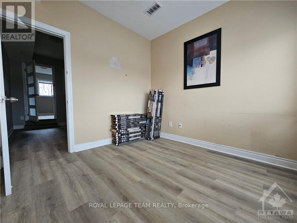 3 - 1439 Woodroffe Avenue, Ottawa, Ontario  K2G 1W1 - Photo 2 - X10423022