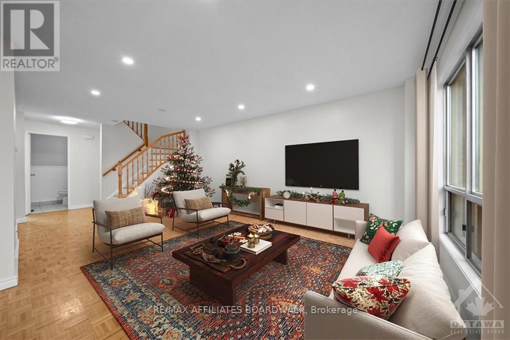 Property at 111 BEACHVIEW image 5