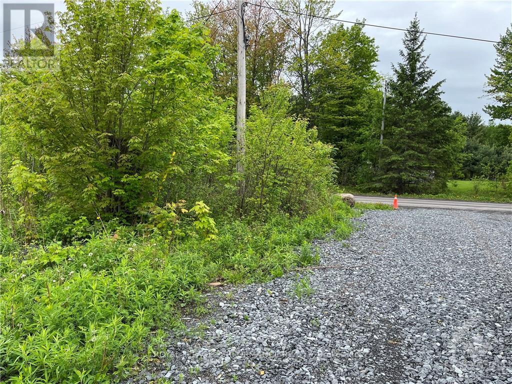 820 Summit Lane, Clarence-Rockland, Ontario  K4K 1K7 - Photo 14 - X10442741