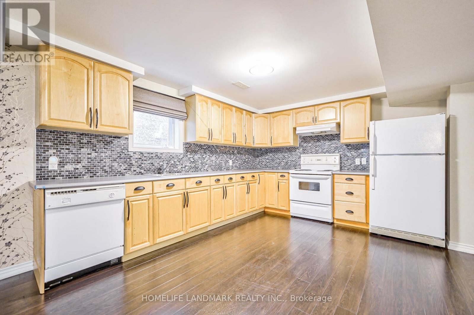 Lower - 258 Stone Road, Aurora, Ontario  L4G 6Y7 - Photo 4 - N11892671