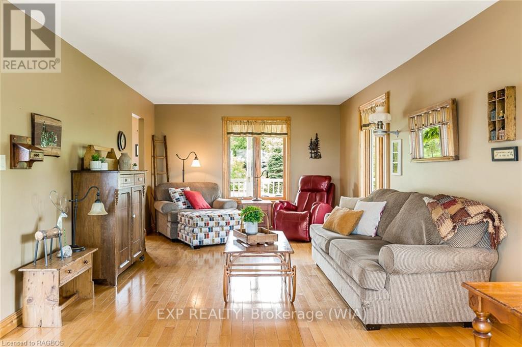 501413 Grey Road 1, Georgian Bluffs, Ontario  N0H 2T0 - Photo 6 - X10848674