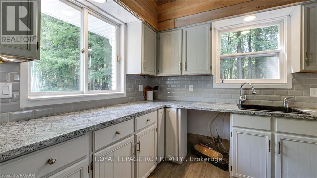 72 South Shore Road, Northern Bruce Peninsula, Ontario  N0H 1W0 - Photo 26 - X10847382