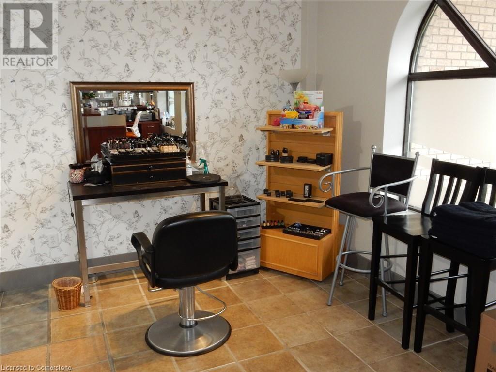 1242 Garner Road Unit# 6, Ancaster, Ontario  L9G 3K9 - Photo 15 - 40685250