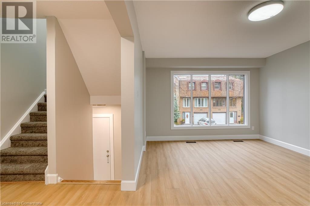 49 Cedarwoods Crescent Unit# 27Kitchener, Ontario  N2C 2L1 - Photo 5 - 40685140