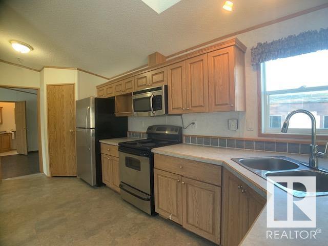 5925 Willow Dr, Boyle, Alberta  T0A 0M0 - Photo 3 - E4369243