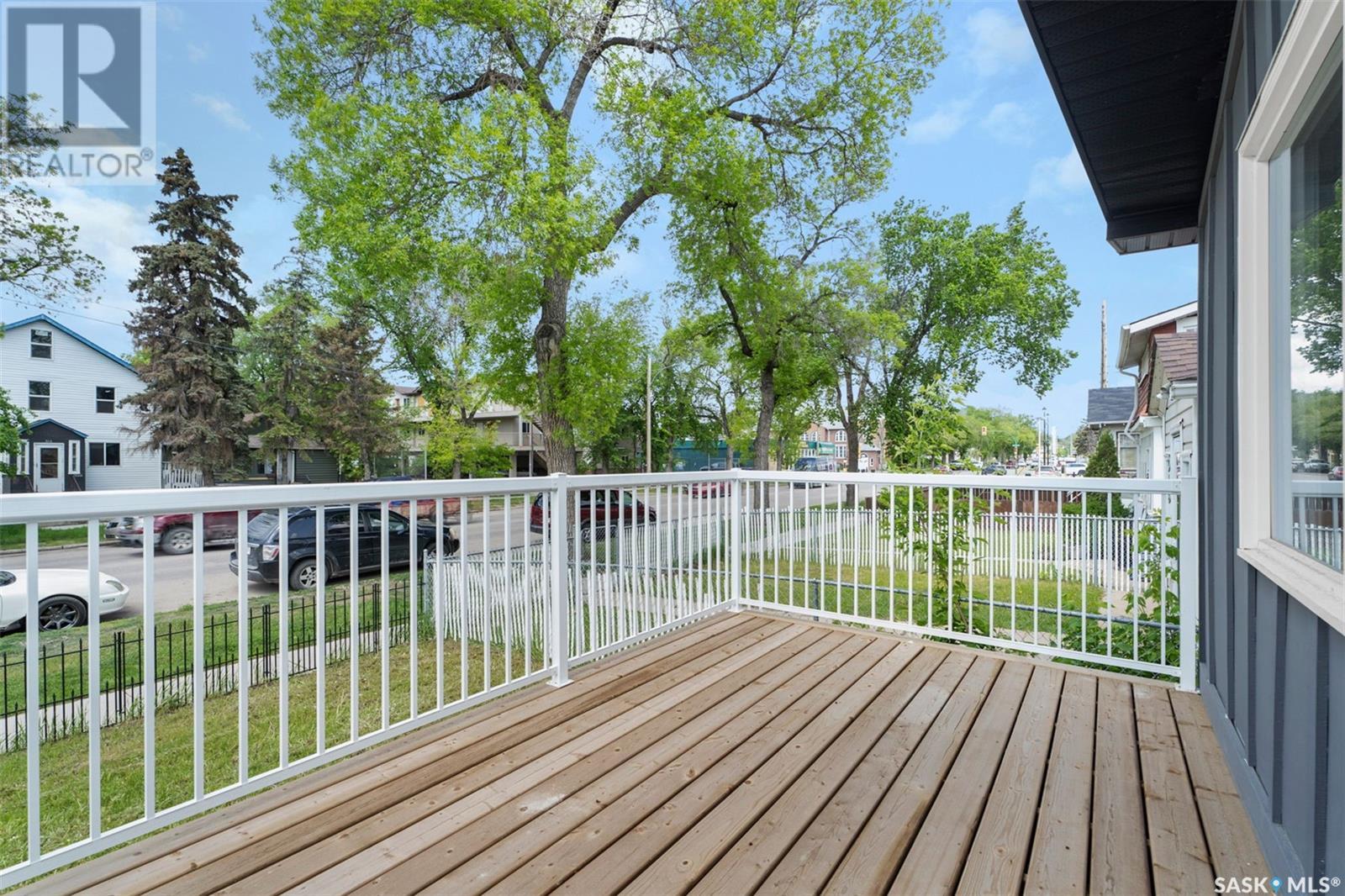 320 H Avenue S, Saskatoon, Saskatchewan  S7M 1W3 - Photo 5 - SK990643