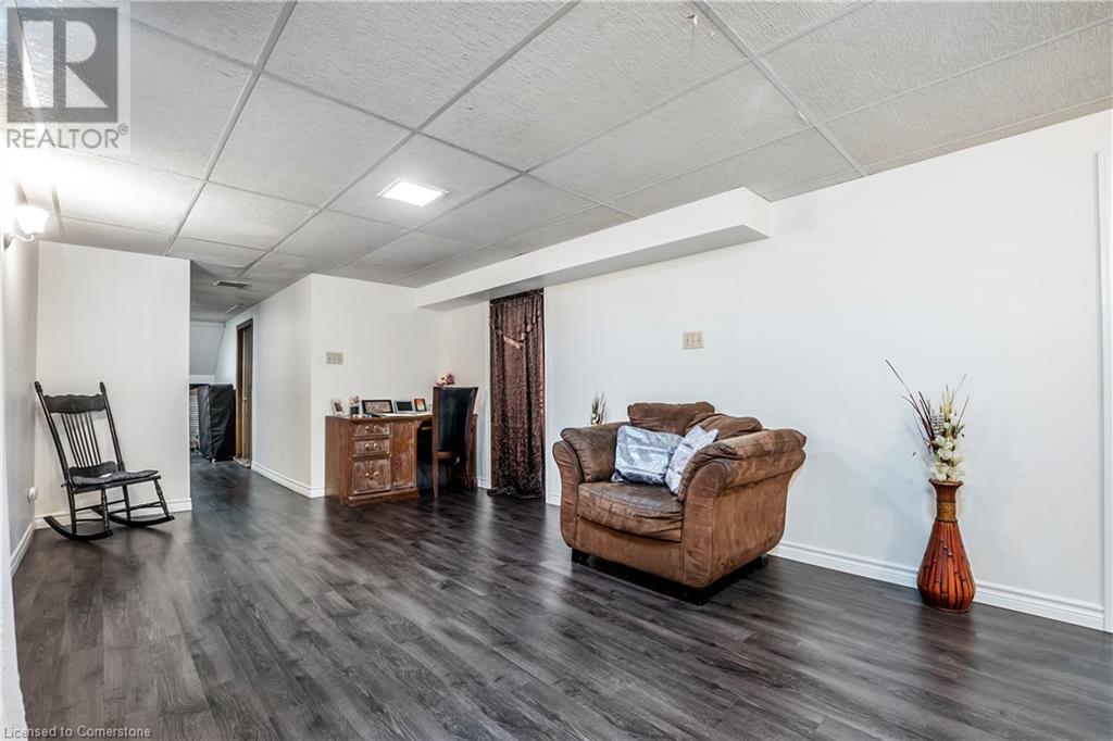 24 Bow Valley Drive, Hamilton, Ontario  L8E 3L4 - Photo 23 - 40685252