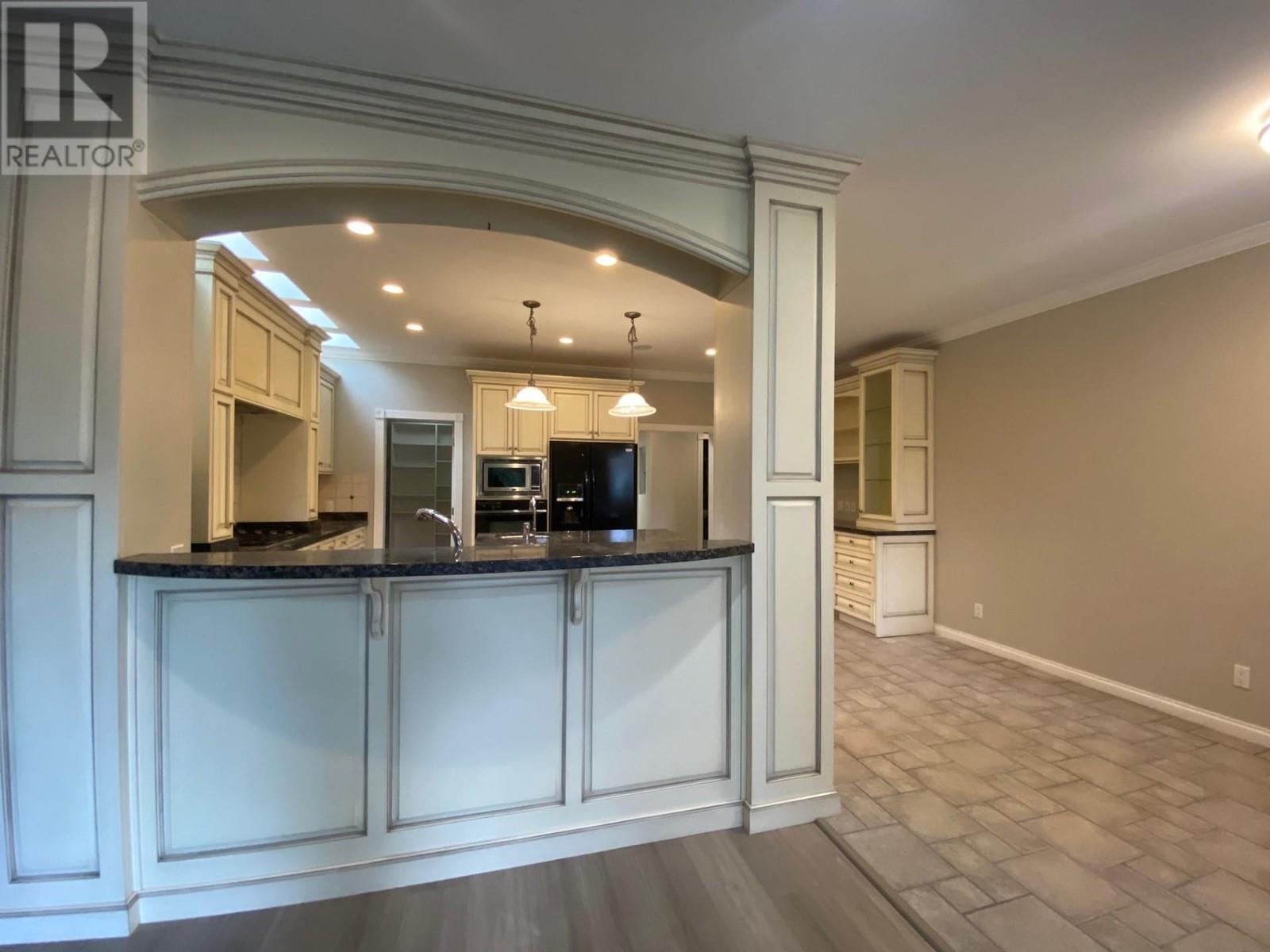 3556 Lakedale Avenue, Burnaby, British Columbia  V5A 3E3 - Photo 6 - R2950073
