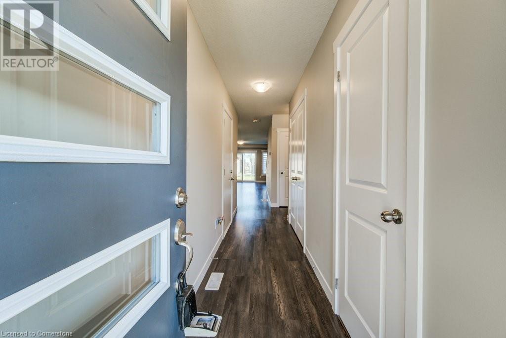 38 Wilkinson AvenueCambridge, Ontario  N1S 0C5 - Photo 6 - 40685269