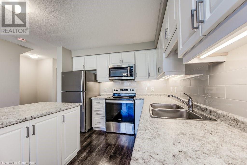 38 Wilkinson AvenueCambridge, Ontario  N1S 0C5 - Photo 15 - 40685269