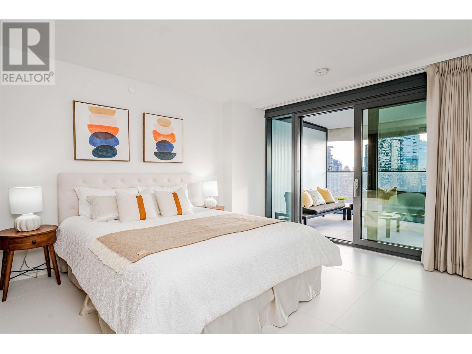 Listing Picture 32 of 40 : 1503 1033 NELSON STREET, Vancouver / 溫哥華 - 魯藝地產 Yvonne Lu Group - MLS Medallion Club Member