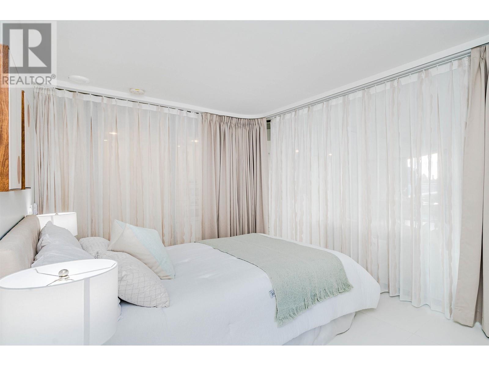 Listing Picture 18 of 40 : 1503 1033 NELSON STREET, Vancouver / 溫哥華 - 魯藝地產 Yvonne Lu Group - MLS Medallion Club Member