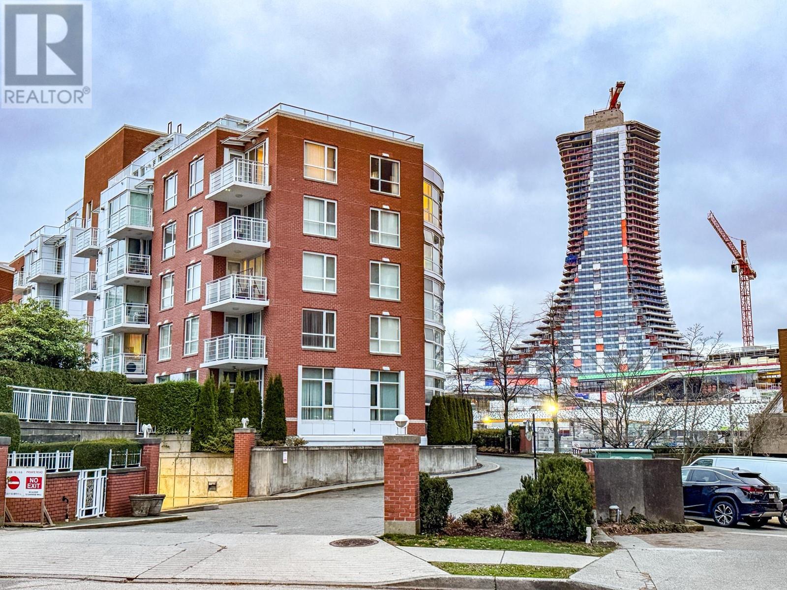 Listing Picture 31 of 38 : 502 688 FAIRCHILD ROAD, Vancouver / 溫哥華 - 魯藝地產 Yvonne Lu Group - MLS Medallion Club Member