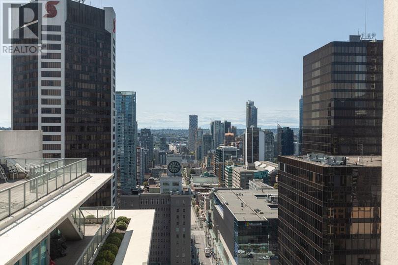 Listing Picture 13 of 16 : 3202 610 GRANVILLE STREET, Vancouver / 溫哥華 - 魯藝地產 Yvonne Lu Group - MLS Medallion Club Member