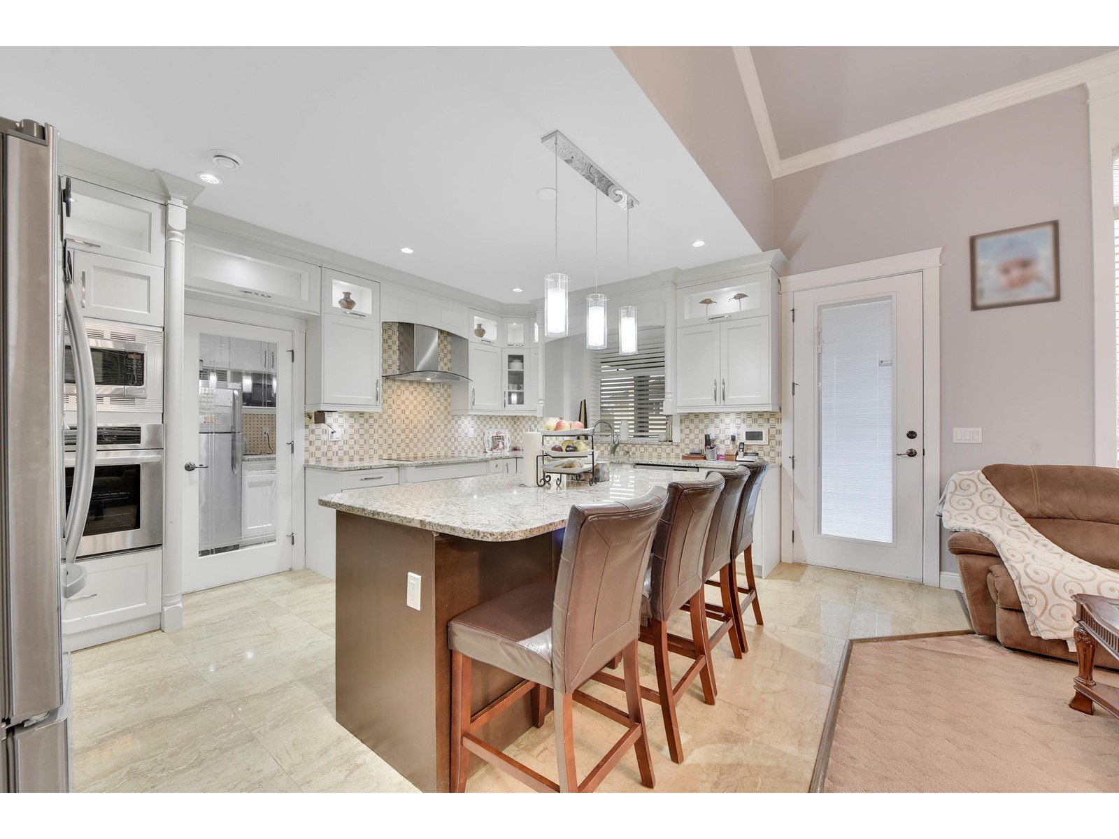 15615 94a Avenue, Surrey, British Columbia  V4N 3B5 - Photo 11 - R2950072
