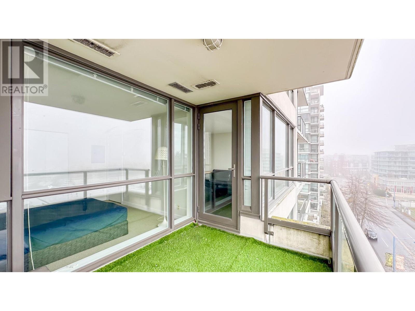 Listing Picture 15 of 21 : 902 7535 ALDERBRIDGE WAY, Richmond / 烈治文 - 魯藝地產 Yvonne Lu Group - MLS Medallion Club Member