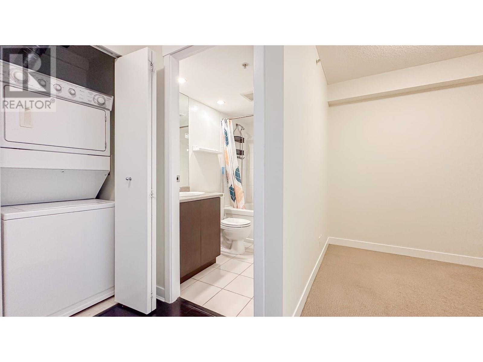 Listing Picture 13 of 21 : 902 7535 ALDERBRIDGE WAY, Richmond / 烈治文 - 魯藝地產 Yvonne Lu Group - MLS Medallion Club Member