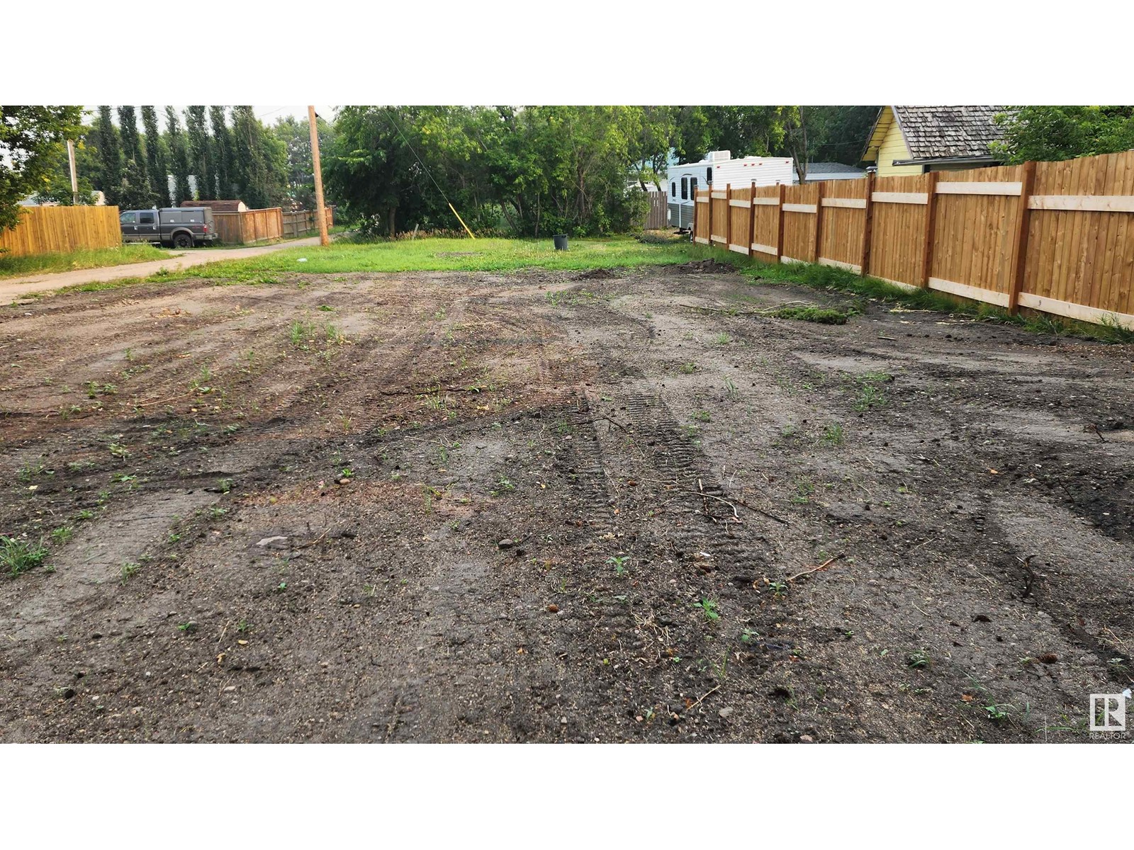 5113 52 Av, Elk Point, Alberta  T0A 1A0 - Photo 2 - E4350166