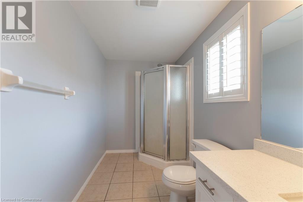 53 Sandwell Court W Unit# Upper, Kitchener, Ontario  N2A 4H9 - Photo 19 - 40681534