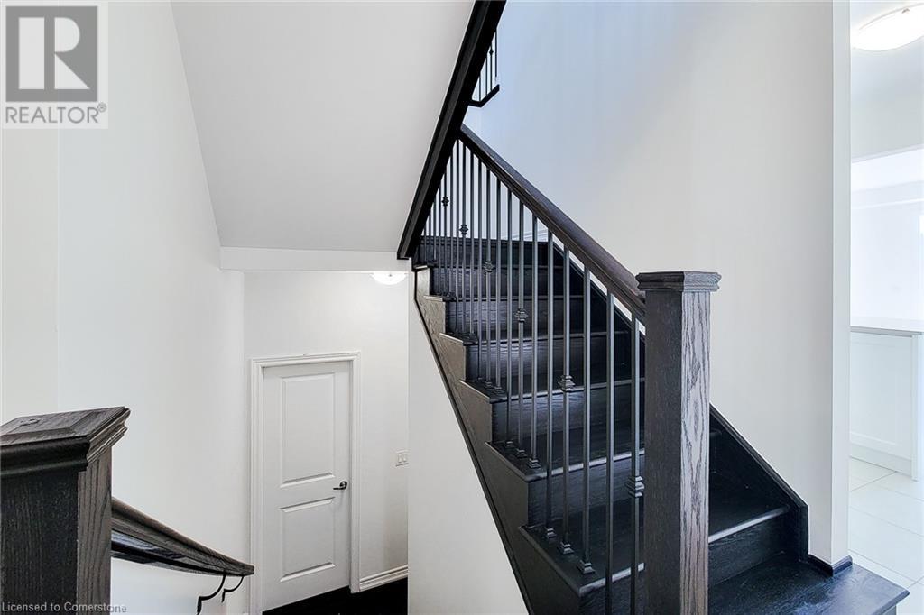 272 Broadacre Drive, Kitchener, Ontario  N2R 0S6 - Photo 33 - 40680435