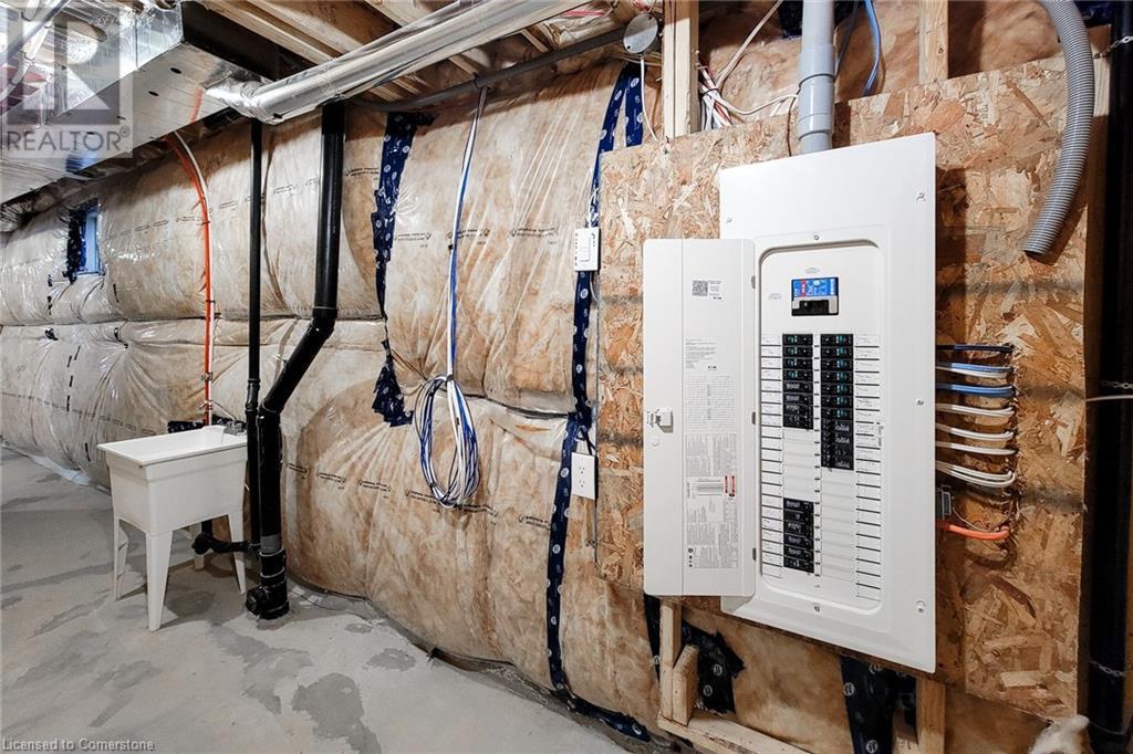 272 Broadacre Drive, Kitchener, Ontario  N2R 0S6 - Photo 38 - 40680435