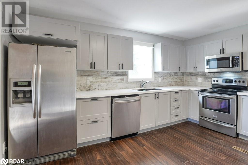 125 Oakwood Drive, Gravenhurst, Ontario  P1P 1B3 - Photo 11 - 40682364