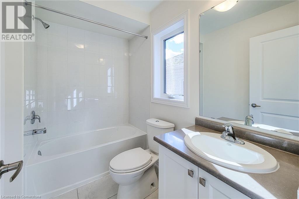 272 Broadacre Drive, Kitchener, Ontario  N2R 0S6 - Photo 30 - 40680435