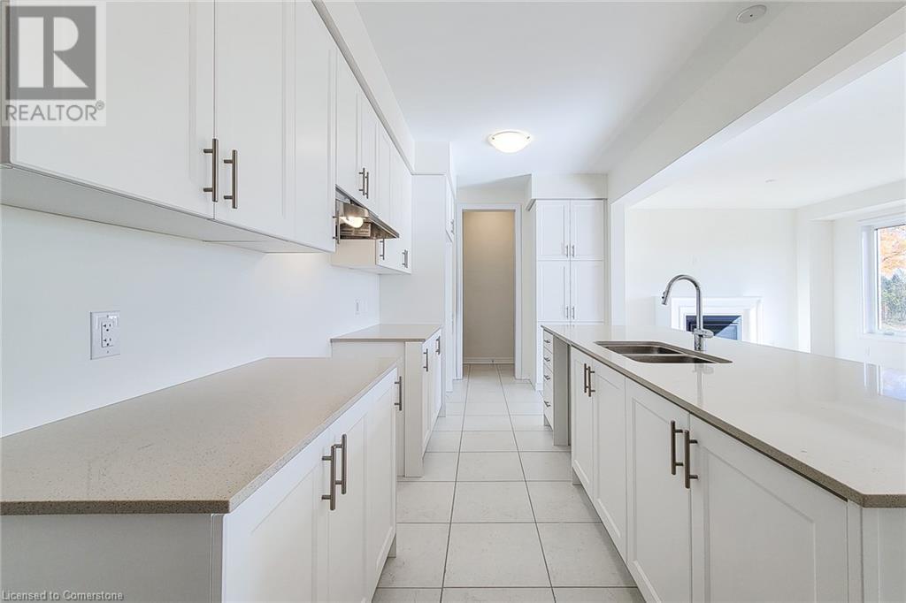 272 Broadacre Drive, Kitchener, Ontario  N2R 0S6 - Photo 14 - 40680435