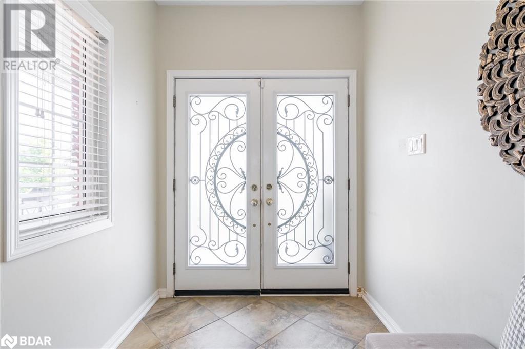 22 Commonwealth Road, Barrie, Ontario  L4M 0E1 - Photo 3 - 40685214