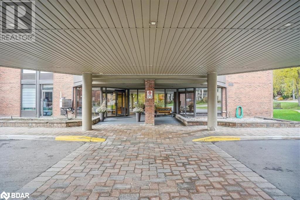 181 Collier Street Unit# 106, Barrie, Ontario  L4M 5L6 - Photo 3 - 40685256