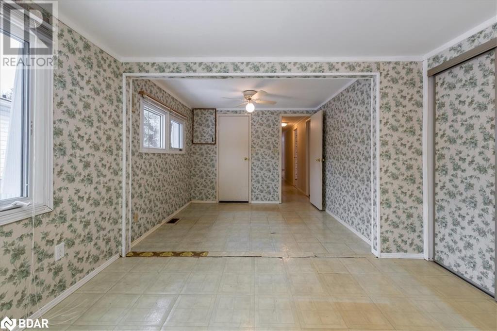 15 Flora Drive, Innisfil, Ontario  L9S 1R3 - Photo 18 - 40682997