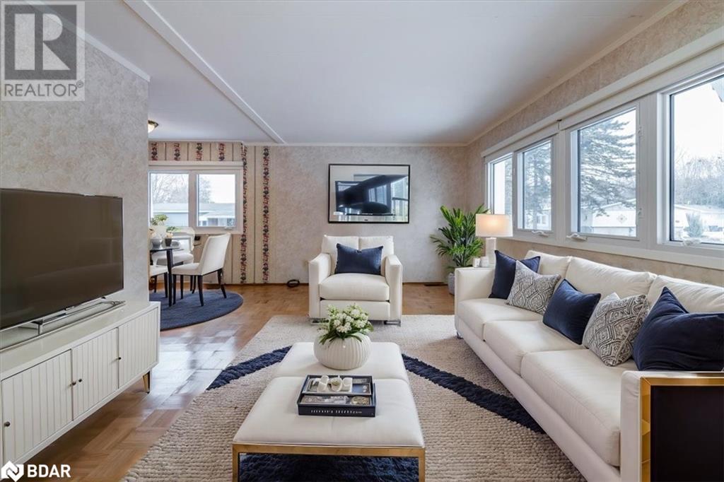 15 Flora Drive, Innisfil, Ontario  L9S 1R3 - Photo 6 - 40682997